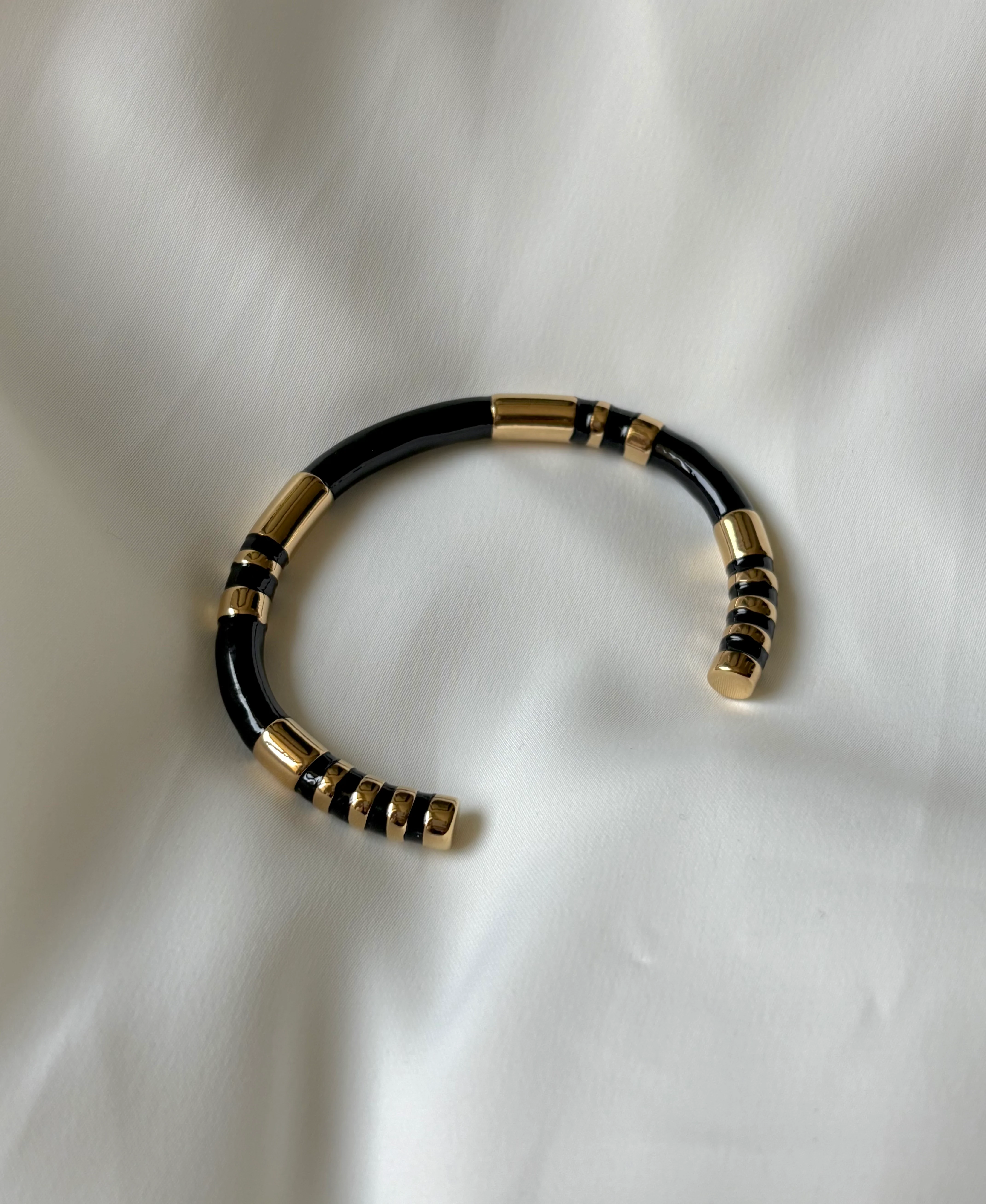 Lea Bangle - Image 3