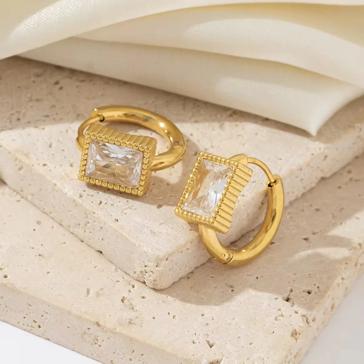 Satires Earrings - Image 3