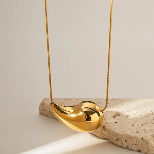 Tear Drop Necklace - Image 4